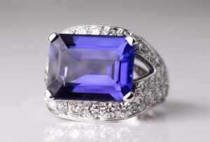 ring-tanzanite-diamond-savannah-fortuny-sa2